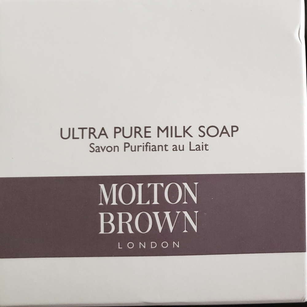 Molton Brown Soap (set of 2)